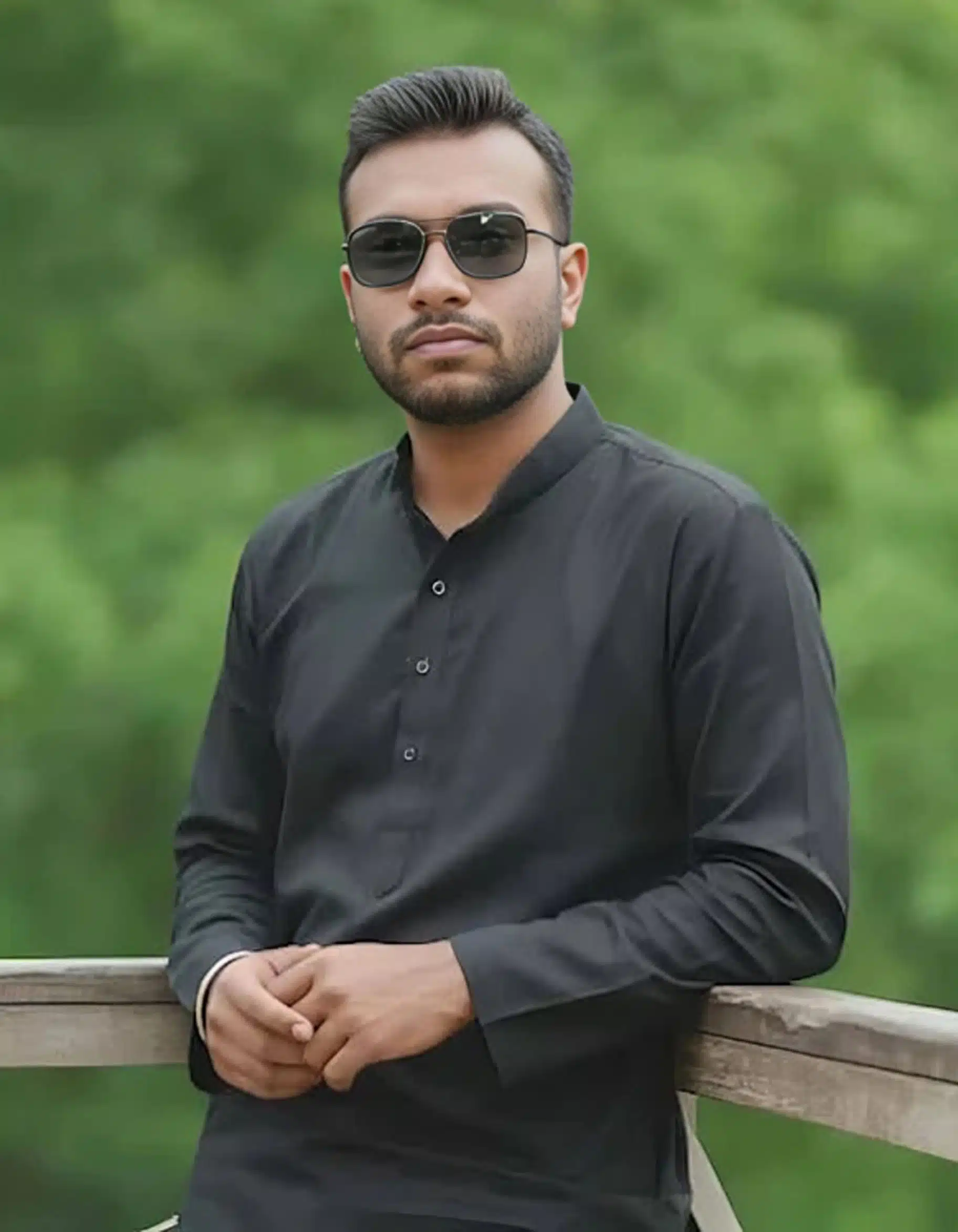 Mehedi Hossain, freelance digital marketer and web developer from Bangladesh